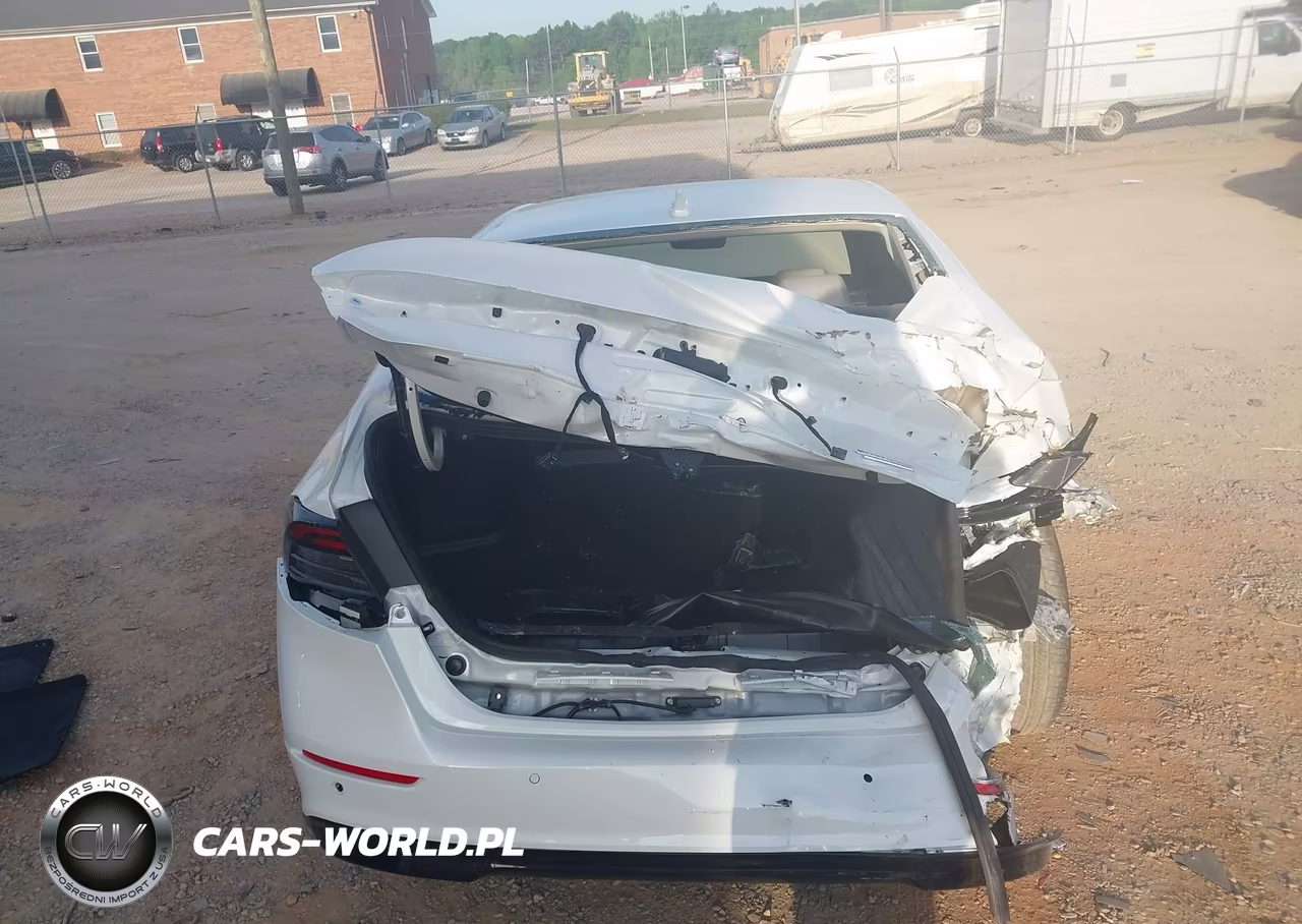 2026 Honda Accord Hybrid Touring VIN:1HGCY2F88TA004747 - 6