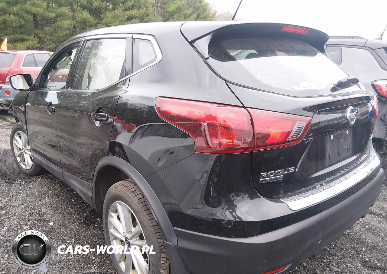 2019 Nissan Rogue Sport S VIN:JN1BJ1CR9KW322676 - 3