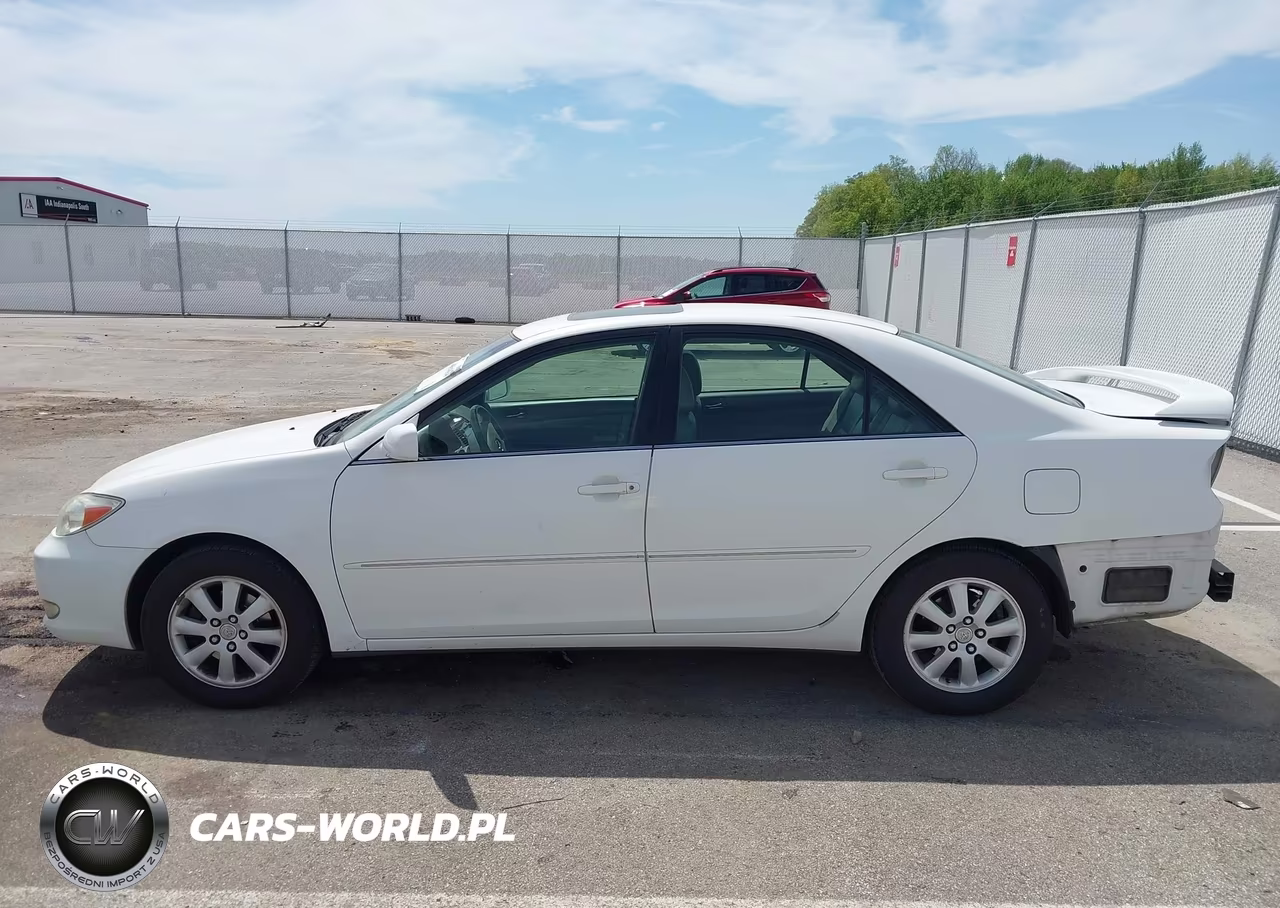 2004 Toyota Camry Xle V6 VIN:4T1BF30K44U063333 - 15