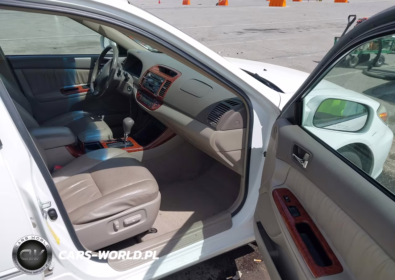 2004 Toyota Camry Xle V6 VIN:4T1BF30K44U063333 - 5