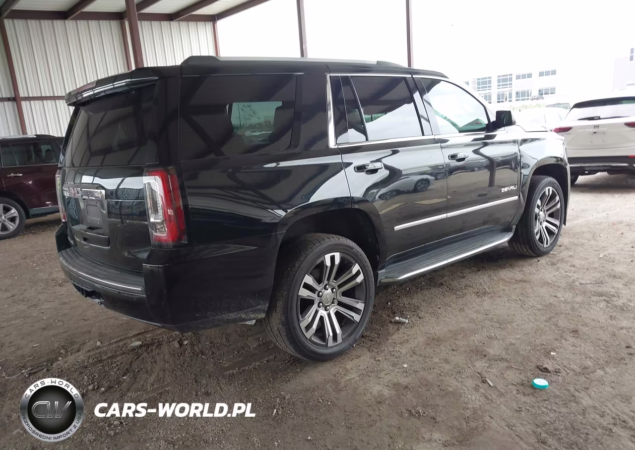 2017 GMC Yukon Denali VIN:1GKS1CKJ8HR231205 - 4