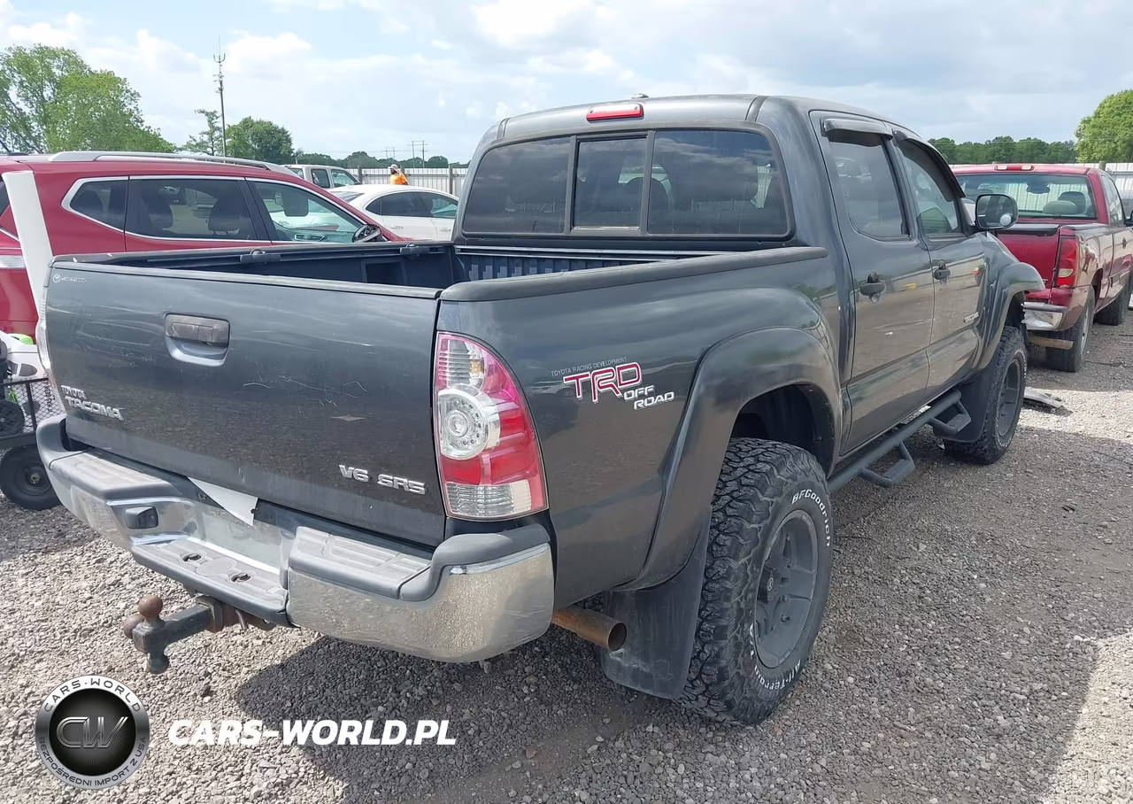 2009 Toyota Tacoma Base V6 VIN:3TMLU42N59M036486 - 4