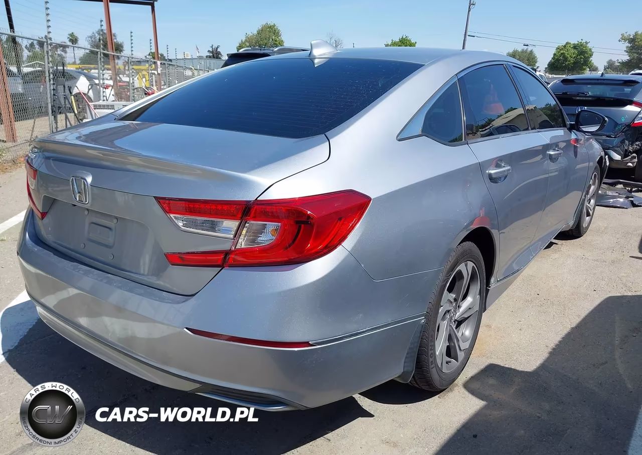 2018 Honda Accord Ex-L VIN:1HGCV1F5XJA217043 - 4