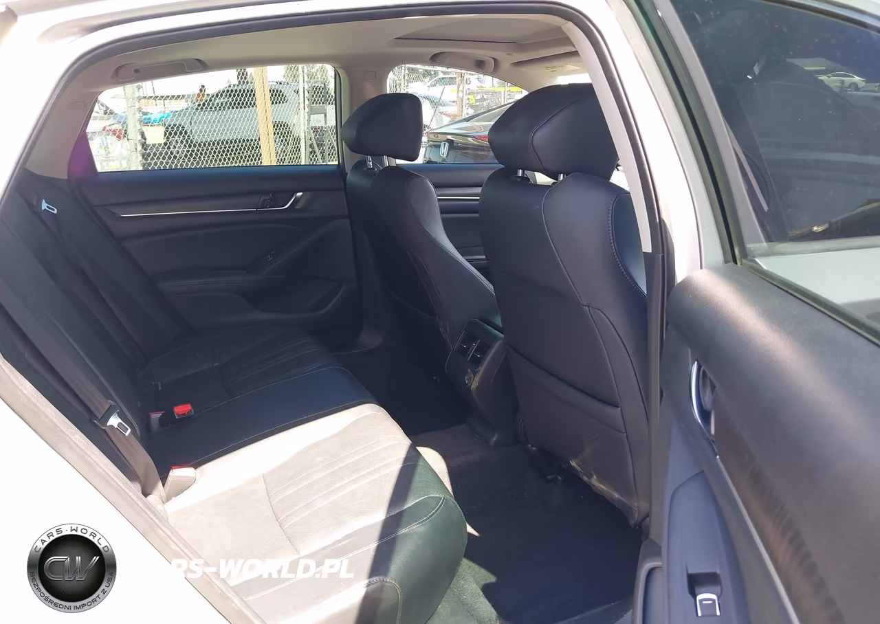 2018 Honda Accord Ex-L VIN:1HGCV1F5XJA217043 - 8