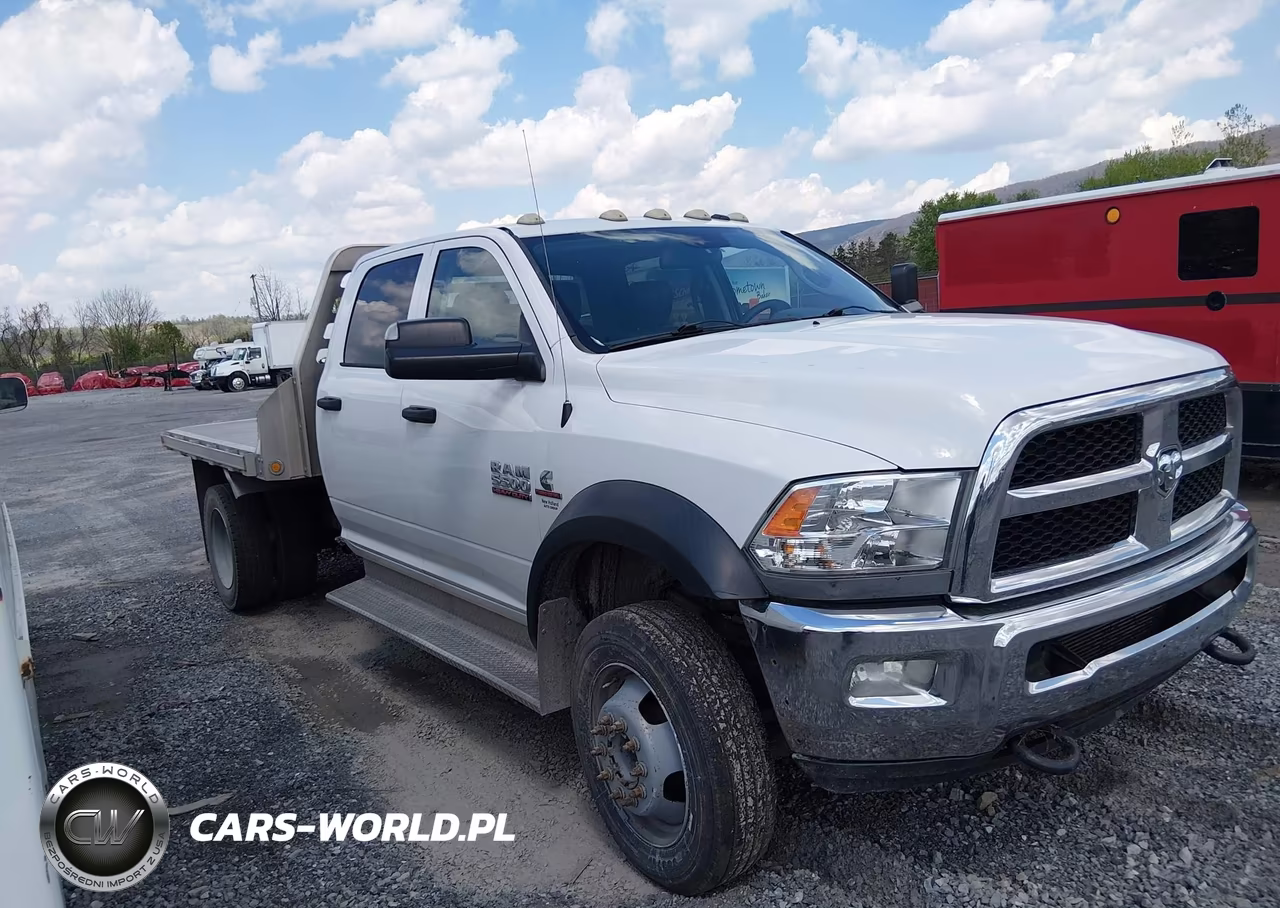 2015 Ram 5500 Chassis Tradesman-Slt-Laramie