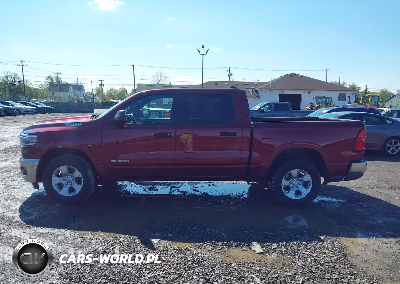 2025 Ram 1500 Big Horn 4X4 5'7 Box VIN:1C6RRFFG1SN590002 - 14