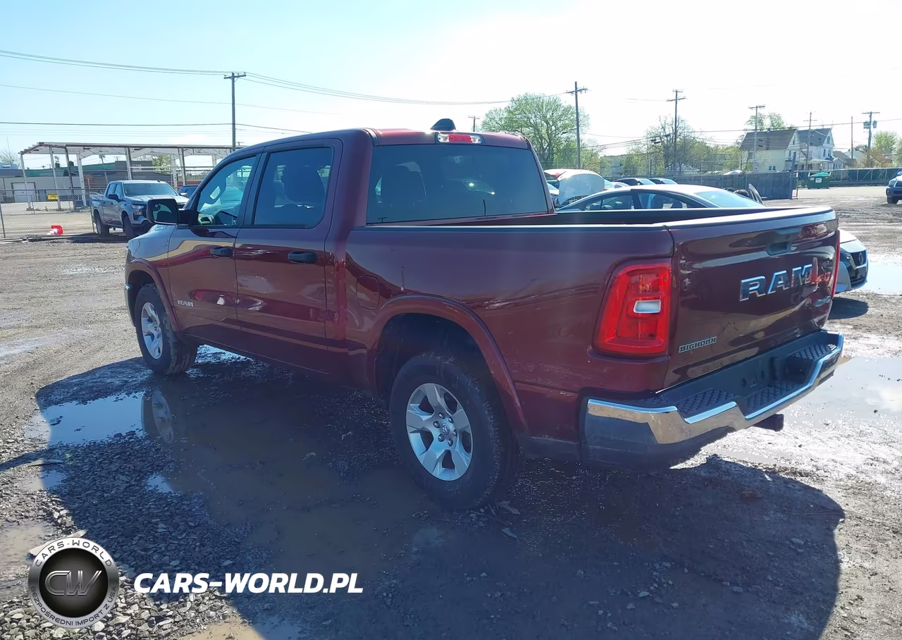 2025 Ram 1500 Big Horn 4X4 5'7 Box VIN:1C6RRFFG1SN590002 - 3