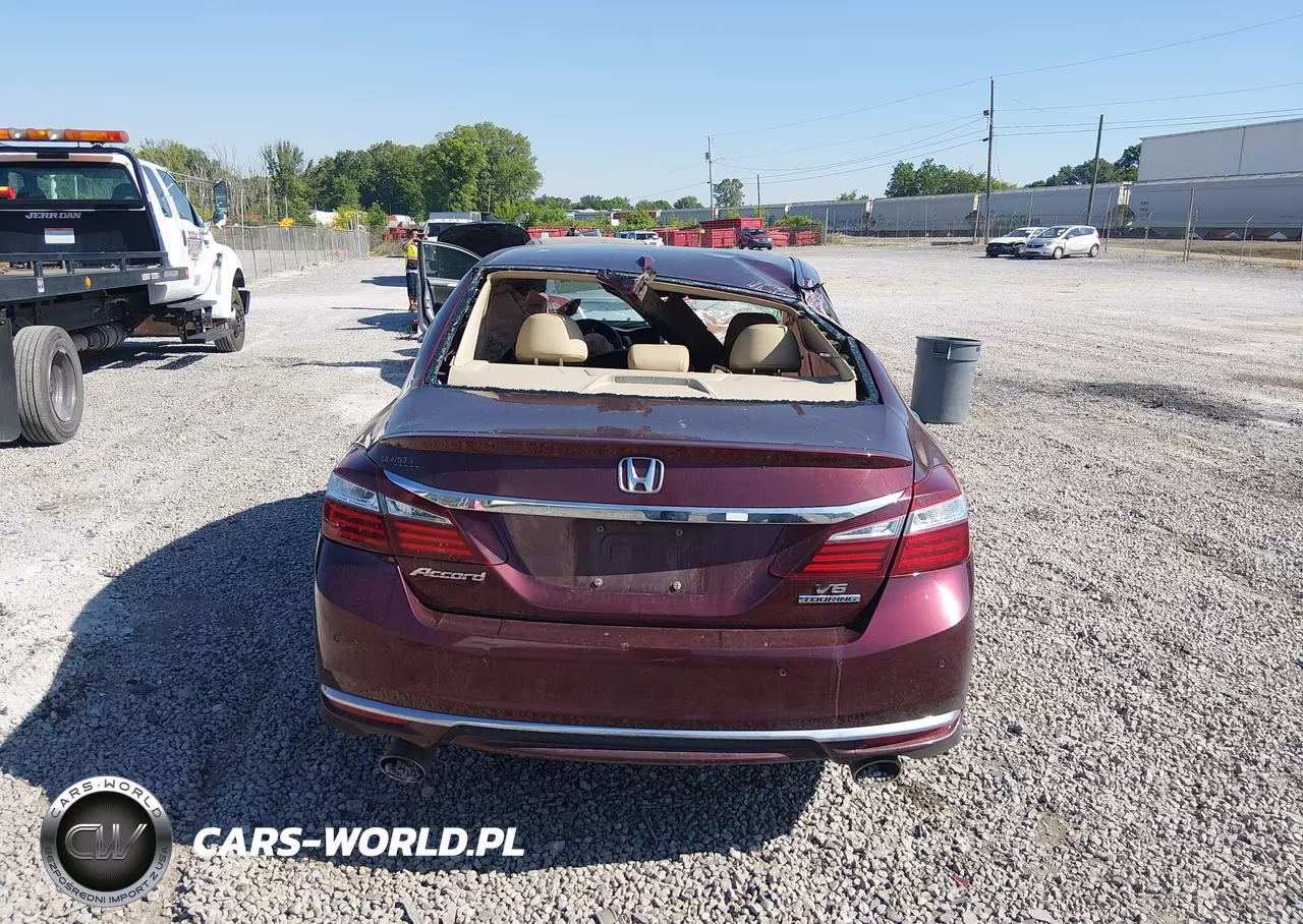 2017 Honda Accord Touring V6 VIN:1HGCR3F96HA023199 - 17