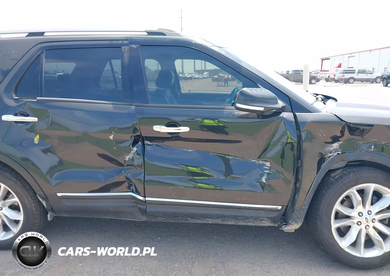 2015 Ford Explorer Xlt VIN:1FM5K7D87FGB80517 - 13