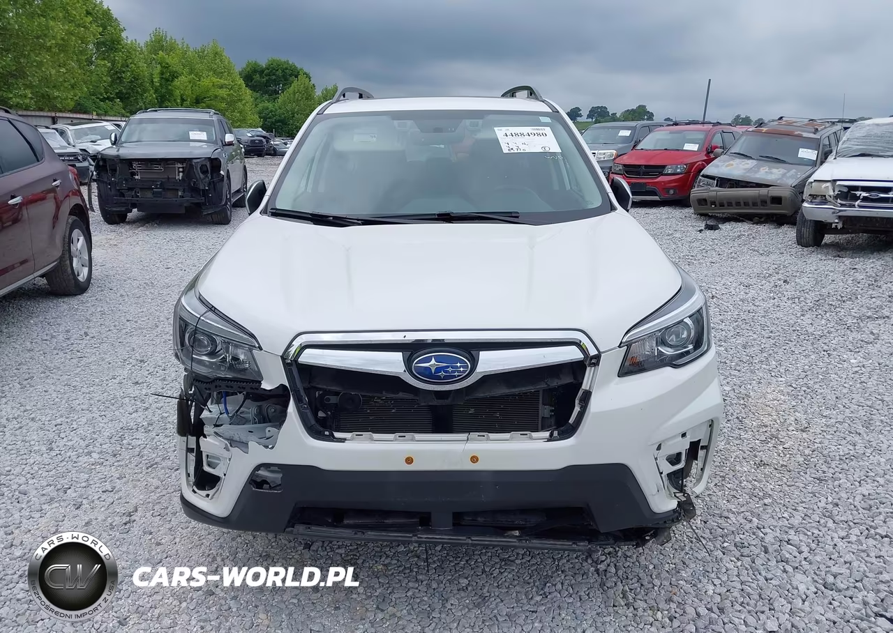 2019 Subaru Forester Touring VIN:JF2SKAWC9KH443389 - 12