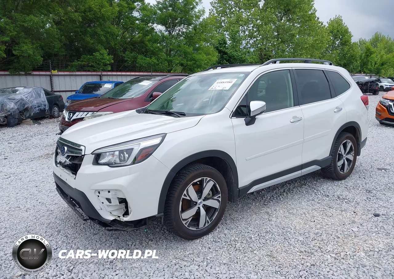 2019 Subaru Forester Touring VIN:JF2SKAWC9KH443389 - 2