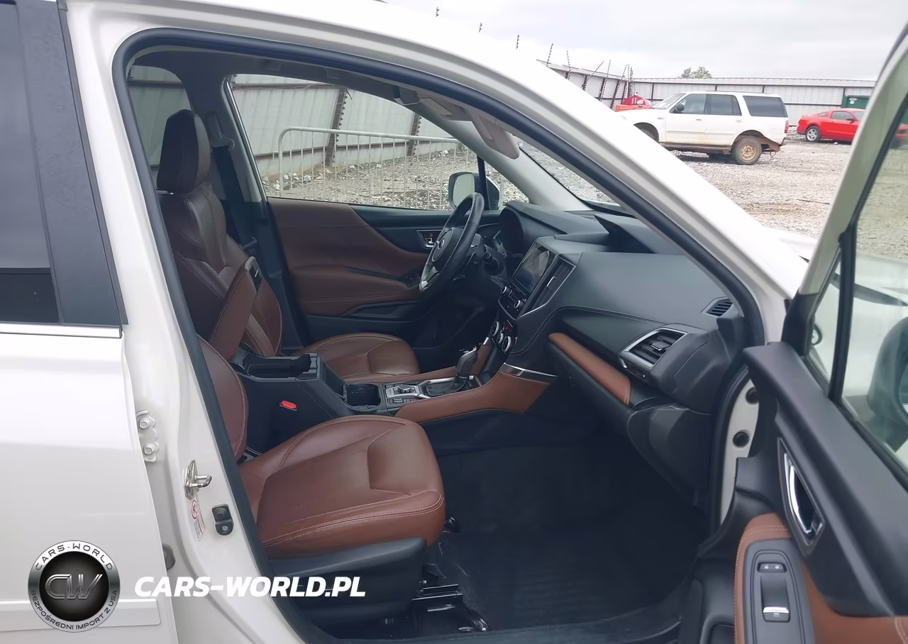2019 Subaru Forester Touring VIN:JF2SKAWC9KH443389 - 5