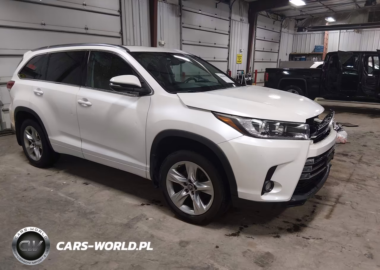 2017 Toyota Highlander Limited