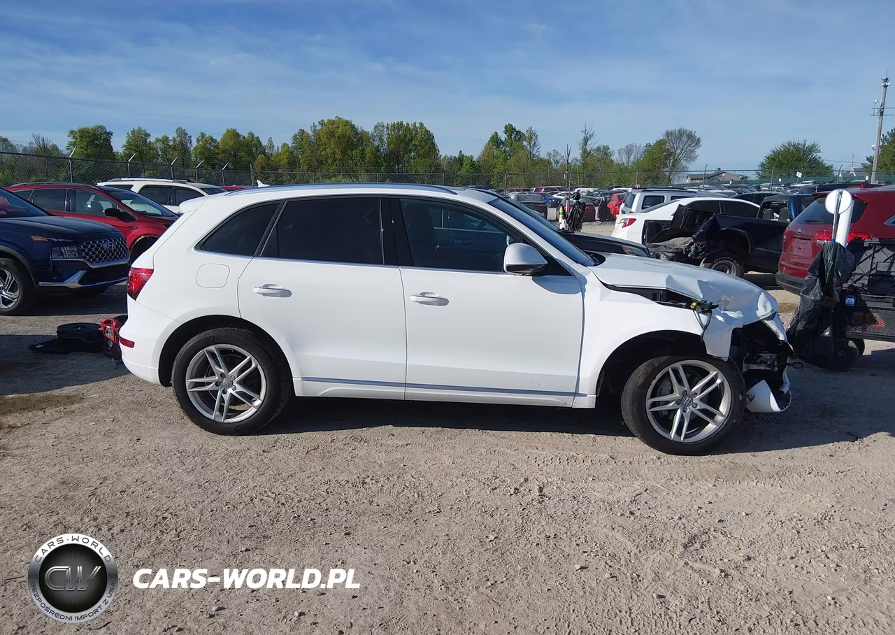 2016 Audi Q5 2.0T Premium VIN:WA1L2AFP2GA019097 - 13