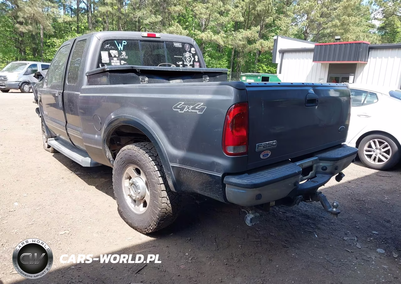 2006 Ford F-250 VIN:1FTSX21P86EB64636 - 3