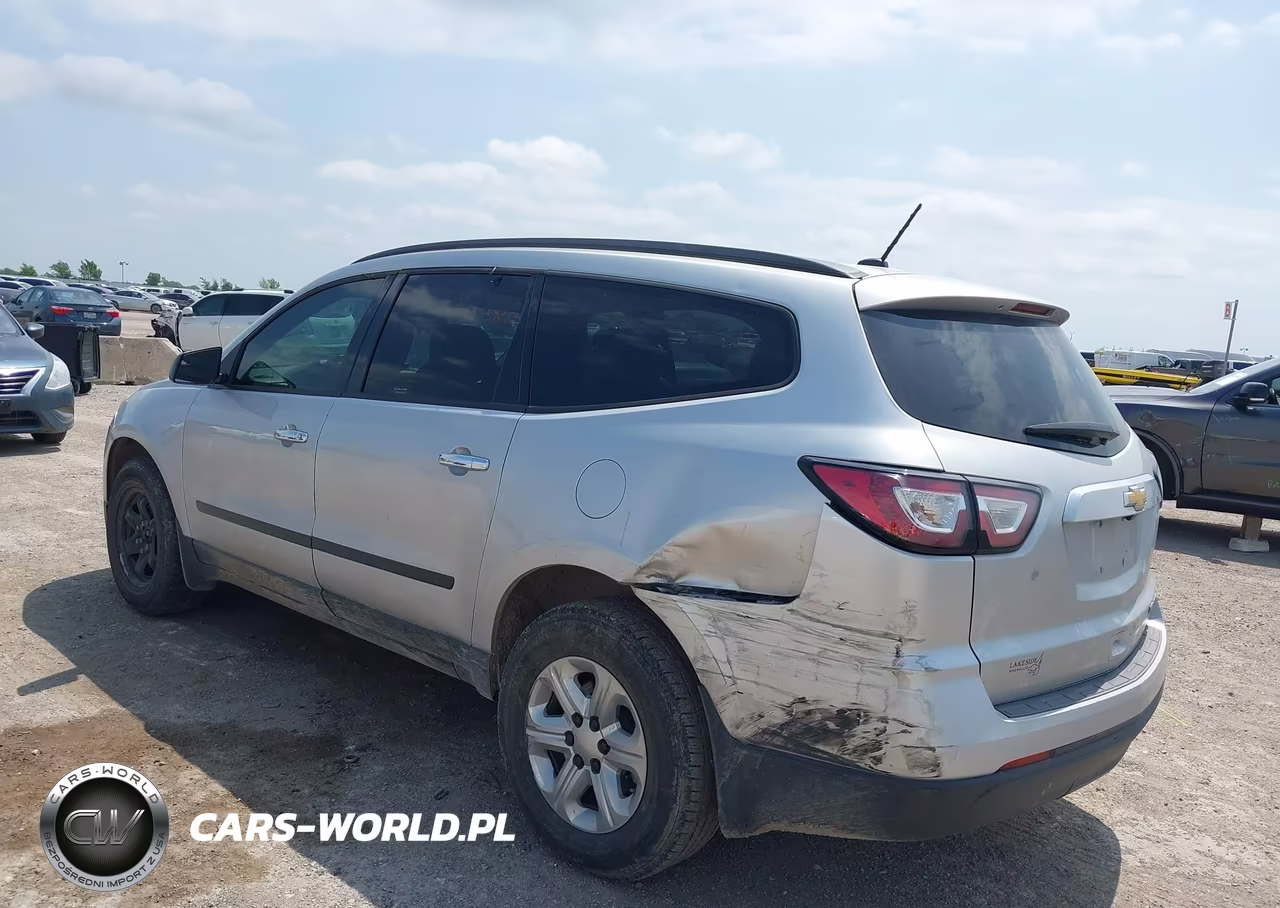 2014 Chevrolet Traverse Ls VIN:1GNKRFEDXEJ235625 - 3