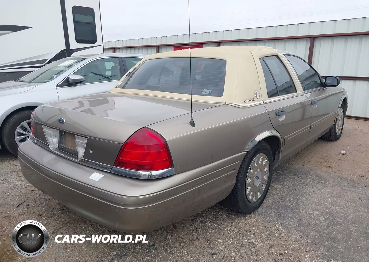 2005 Ford Crown Victoria Standard VIN:2FAFP73W55X105534 - 4