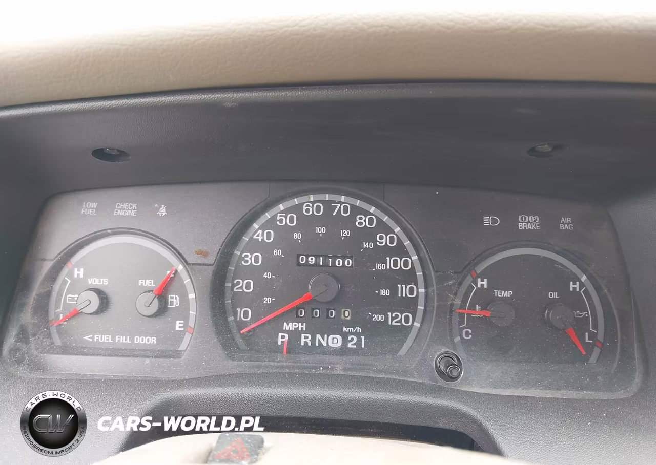 2005 Ford Crown Victoria Standard VIN:2FAFP73W55X105534 - 7