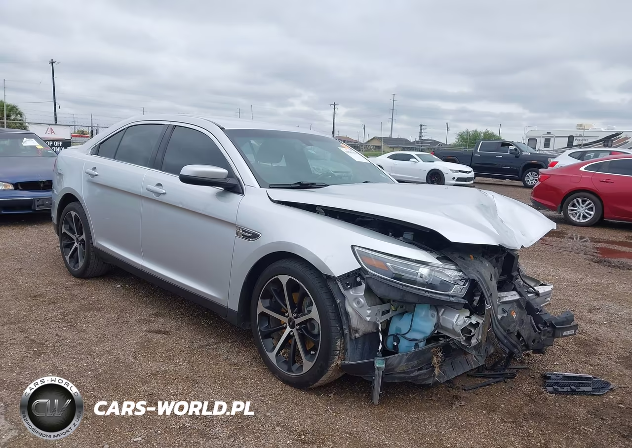 2016 Ford Taurus Sel