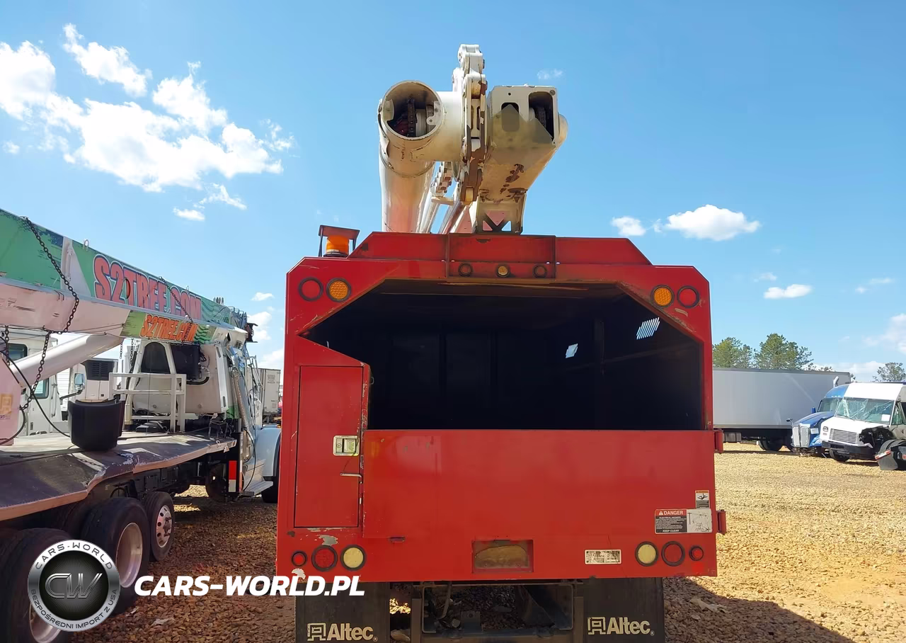 2013 Ford F-750 Xl-Xlt VIN:3FRXF7FC4DV018072 - 8
