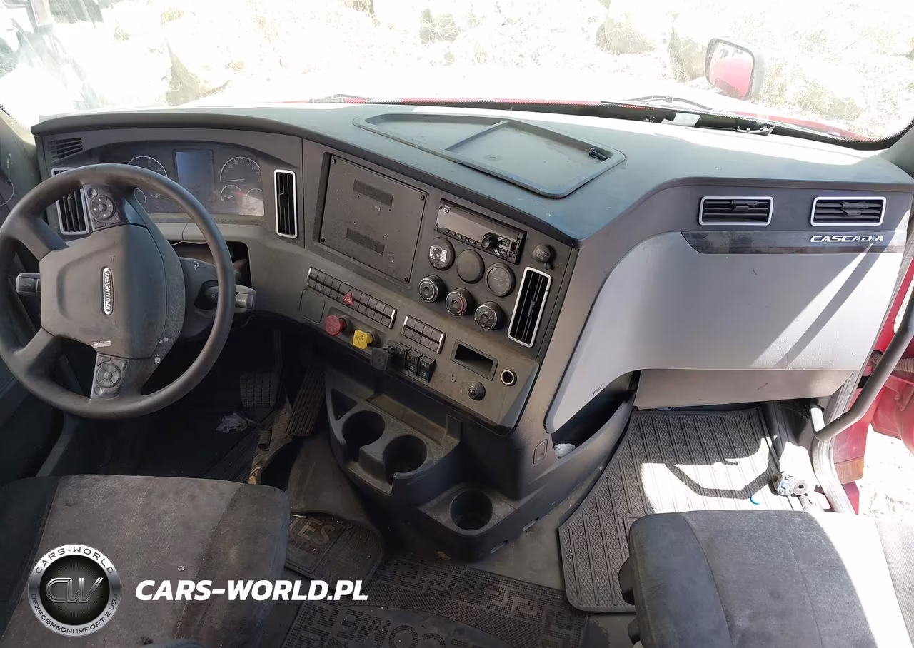 2018 Freightliner New Cascadia 126 VIN:3AKJHHDR5JSJJ1757 - 14
