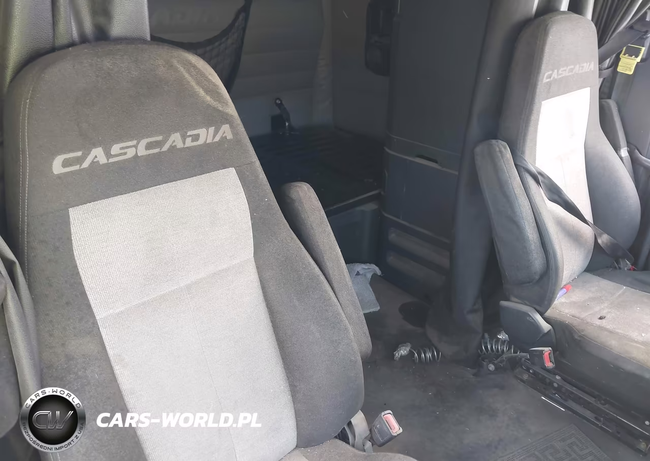 2018 Freightliner New Cascadia 126 VIN:3AKJHHDR5JSJJ1757 - 19
