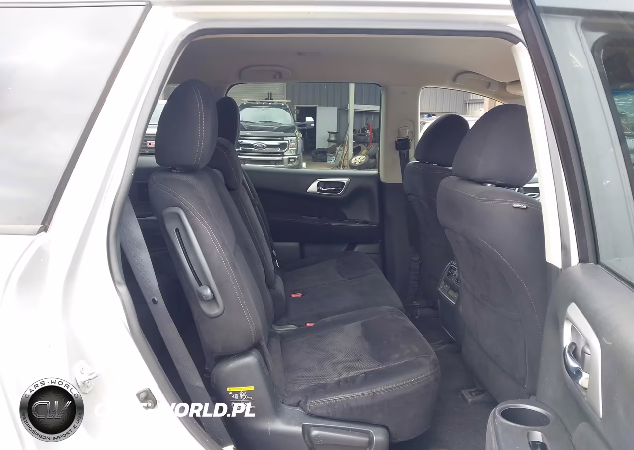 2014 Nissan Pathfinder S VIN:5N1AR2MN0EC681371 - 8
