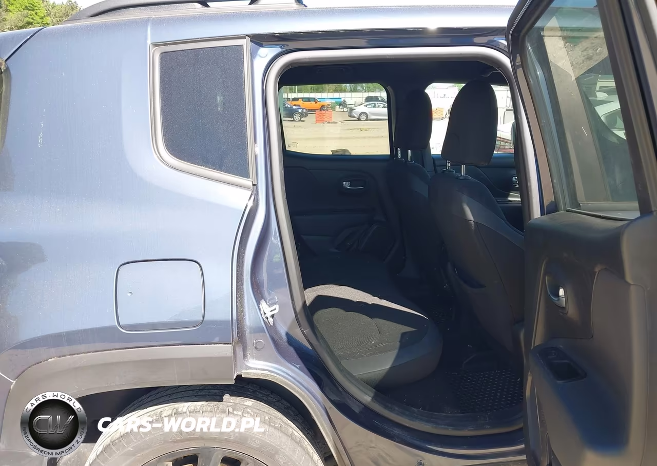 2022 Jeep Renegade Altitude 4X4 VIN:ZACNJDE19NPN78396 - 8