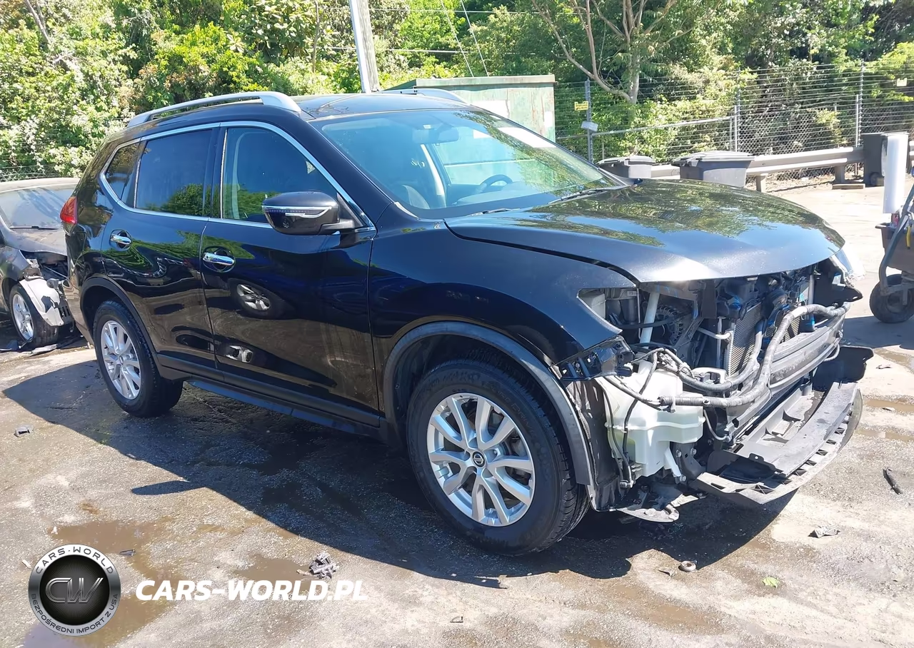 2017 Nissan Rogue Sv