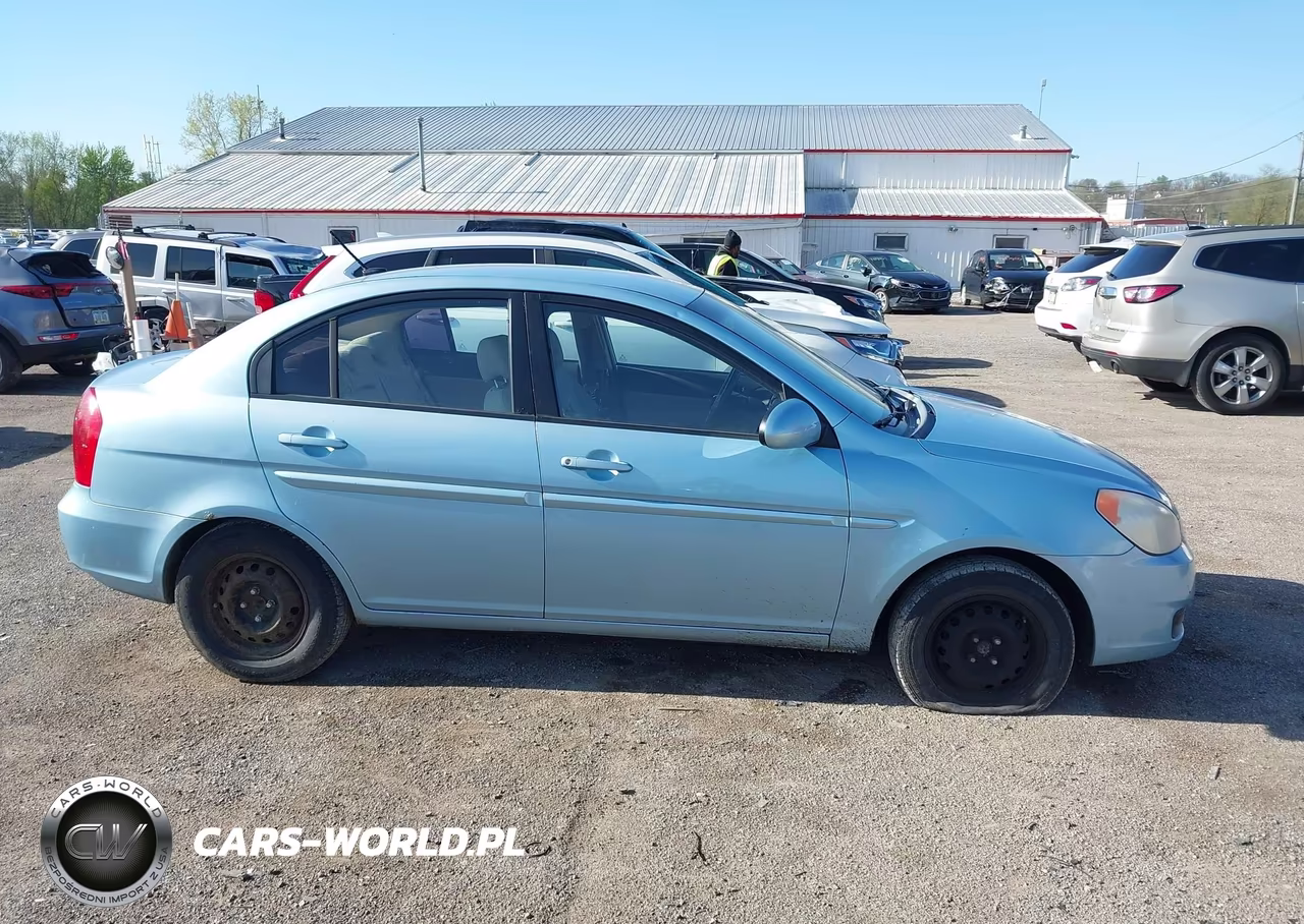 2009 Hyundai Accent Gls VIN:KMHCN46C19U299684 - 14