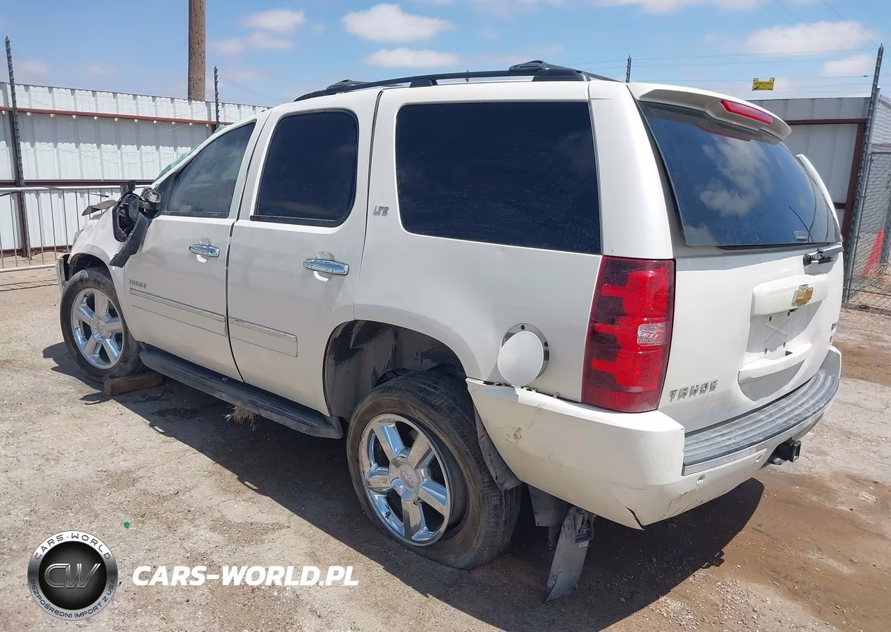 2012 Chevrolet Tahoe Ltz VIN:1GNSCCE06CR247105 - 3