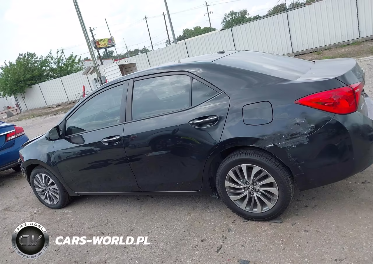 2017 Toyota Corolla Xle VIN:5YFBURHE9HP691290 - 14