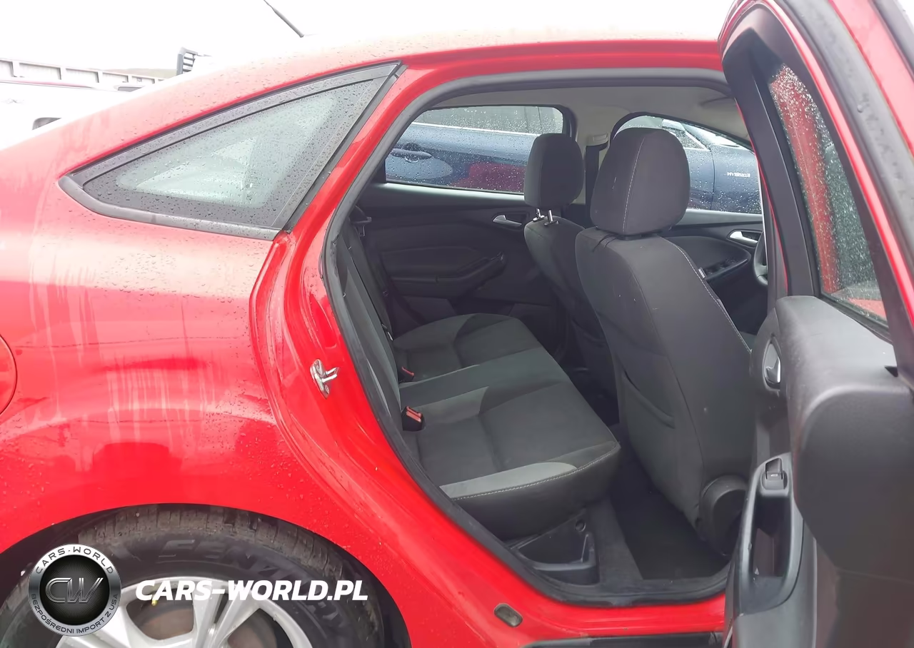 2013 Ford Focus Se VIN:1FADP3F28DL252189 - 8