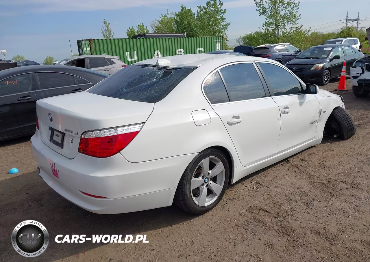 2008 BMW 528Xi VIN:WBANV13558C150682 - 4
