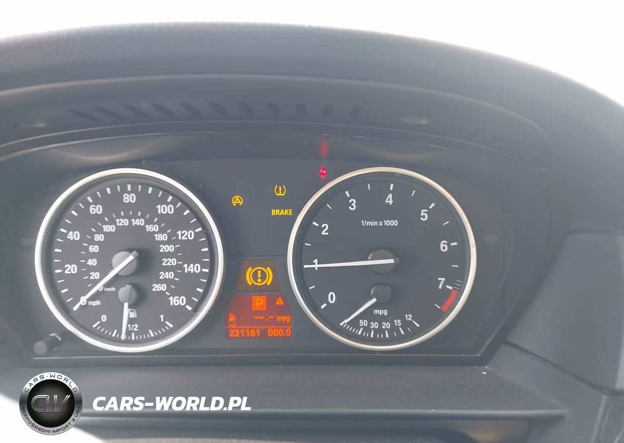 2008 BMW 528Xi VIN:WBANV13558C150682 - 7