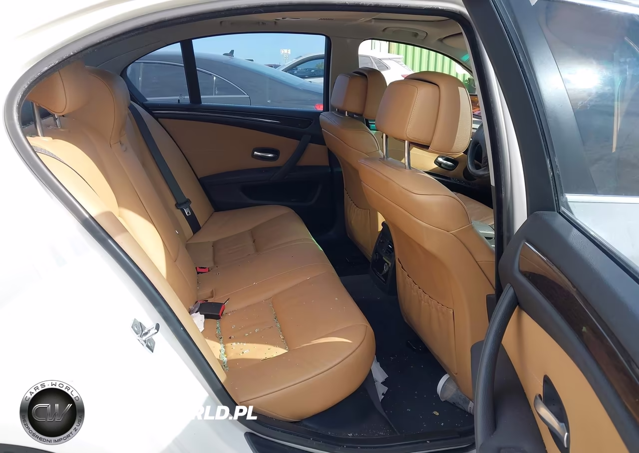 2008 BMW 528Xi VIN:WBANV13558C150682 - 8