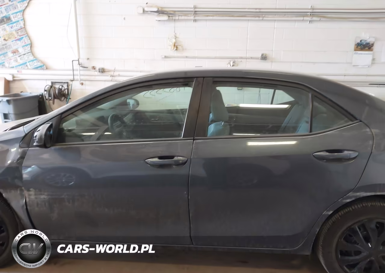 2015 Toyota Corolla Le VIN:5YFBURHE4FP301354 - 14