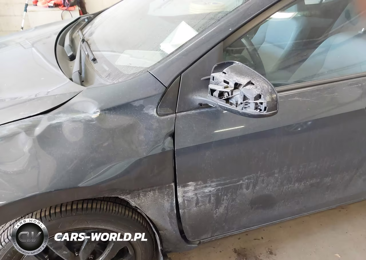 2015 Toyota Corolla Le VIN:5YFBURHE4FP301354 - 18