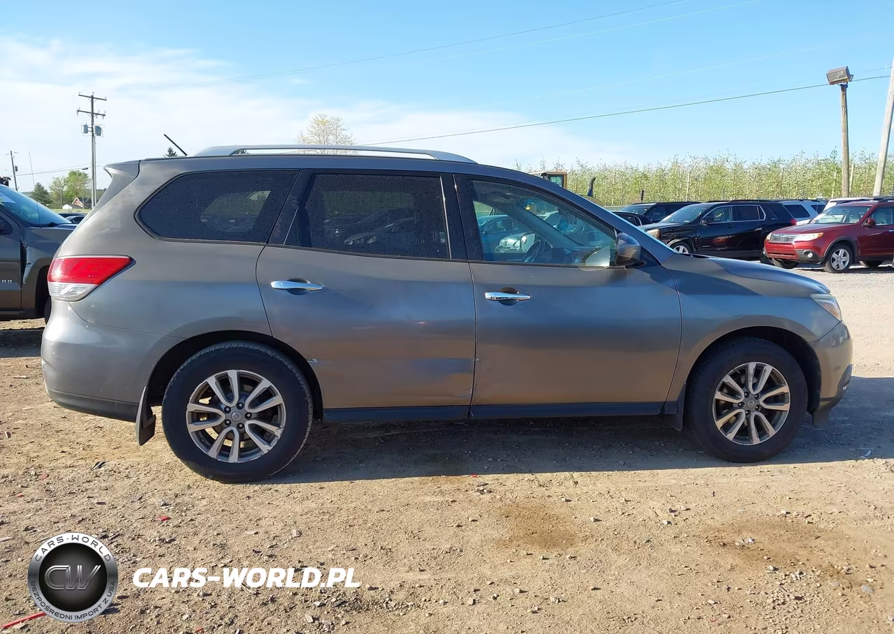 2015 Nissan Pathfinder S VIN:5N1AR2MM4FC716566 - 13
