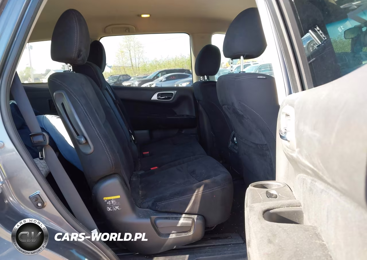 2015 Nissan Pathfinder S VIN:5N1AR2MM4FC716566 - 8