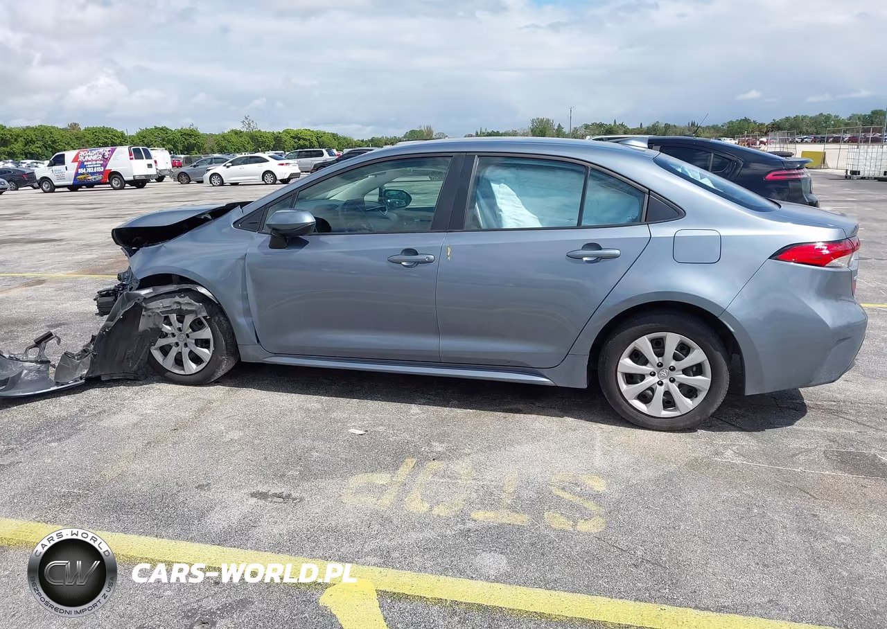 2024 Toyota Corolla Le VIN:5YFB4MDE8RP185640 - 15