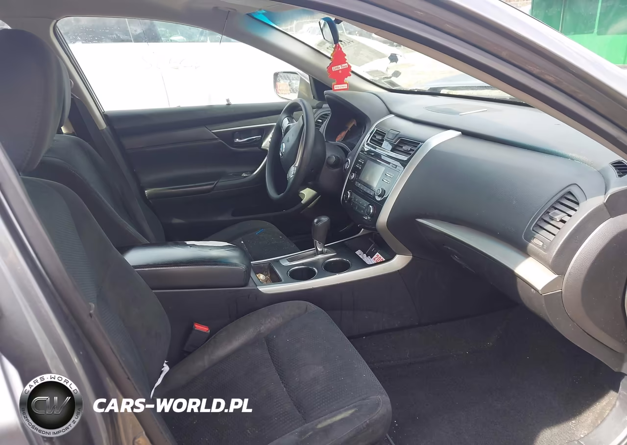 2015 Nissan Altima 2.5 S VIN:1N4AL3AP2FC410532 - 5