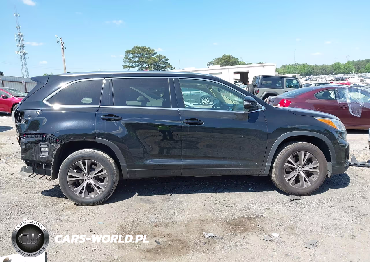 2016 Toyota Highlander Xle V6 VIN:5TDKKRFH7GS504489 - 13