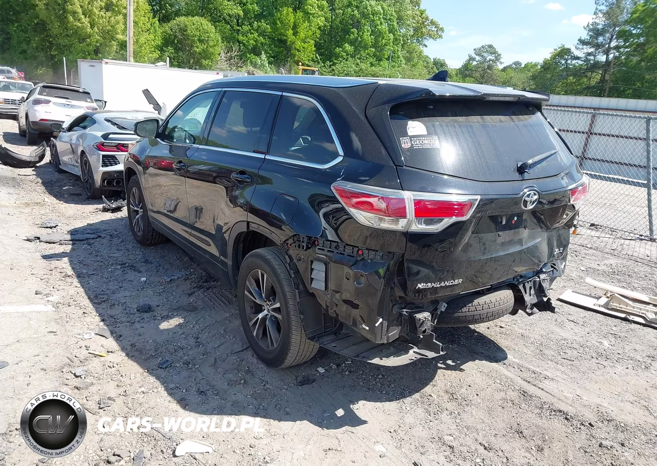 2016 Toyota Highlander Xle V6 VIN:5TDKKRFH7GS504489 - 3