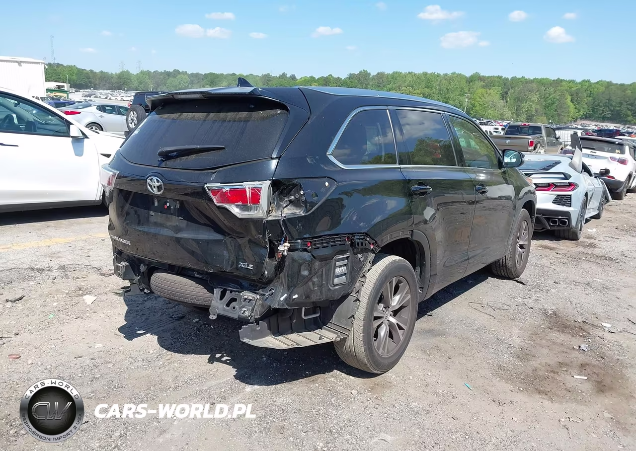2016 Toyota Highlander Xle V6 VIN:5TDKKRFH7GS504489 - 4
