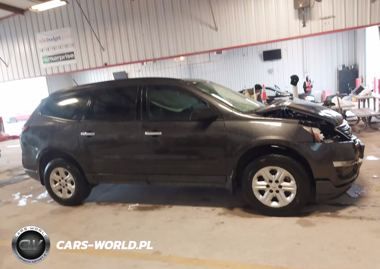 2015 Chevrolet Traverse Ls VIN:1GNKRFED2FJ152207 - 14