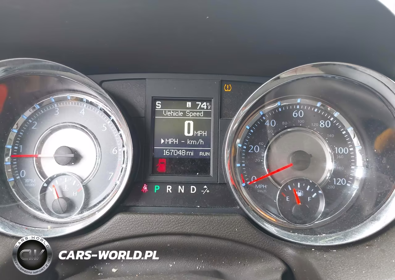 2013 Chrysler Town & Country Touring VIN:2C4RC1BGXDR563938 - 7