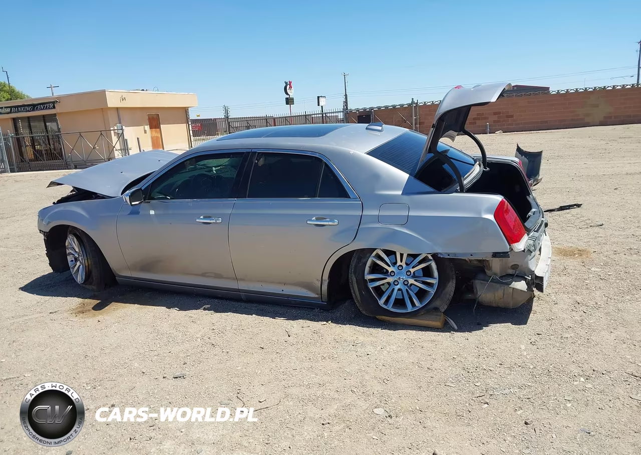2016 Chrysler 300C VIN:2C3CCAEG5GH127904 - 14