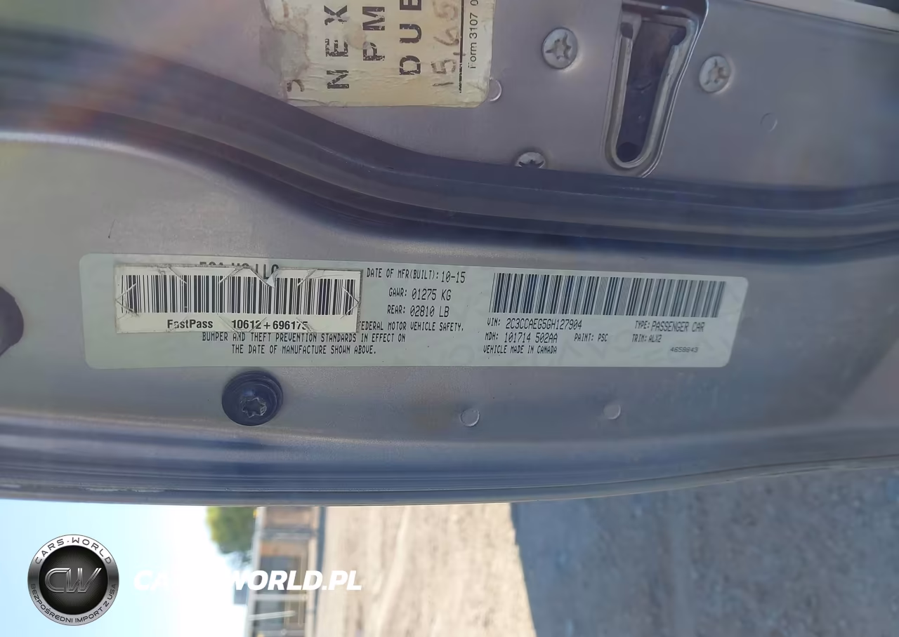2016 Chrysler 300C VIN:2C3CCAEG5GH127904 - 9
