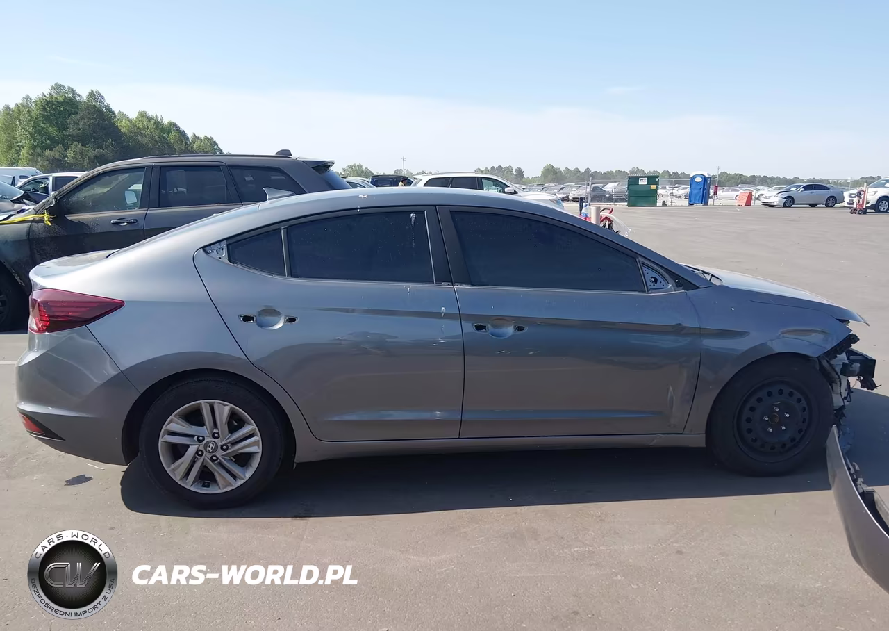 2019 Hyundai Elantra Sel VIN:5NPD84LF1KH415304 - 13
